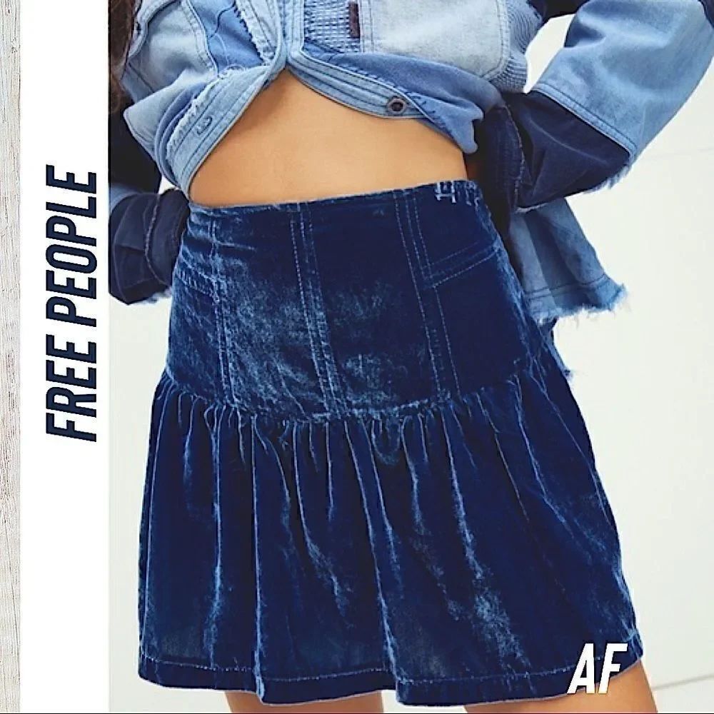 FREE PEOPLE SWEET BUT TOUGH VELVET MINI SKIRT NEW NWT NAVY SIZE 4,6,8